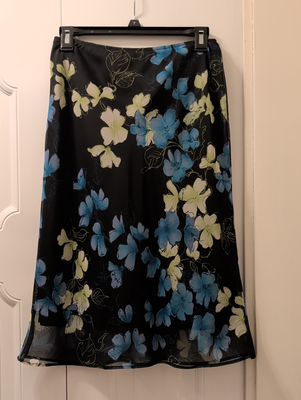 A. Byer Black A-Line Skirt with Blue & Green Floral Print Size Women's Small